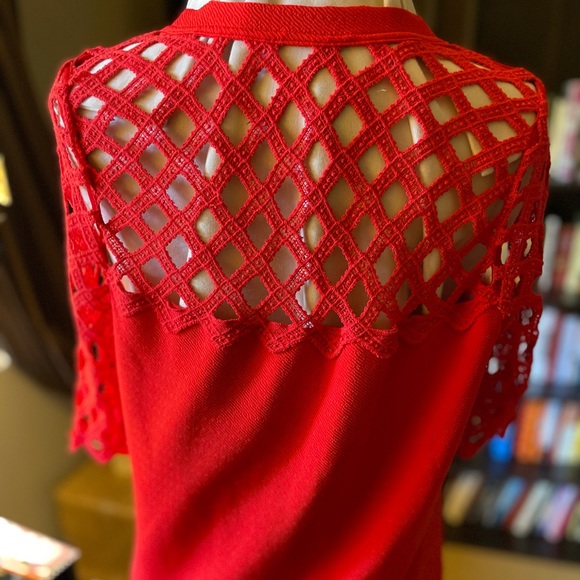 Red Catherine Malandrino blouse with lattice cut-outs - Picture 4 of 5